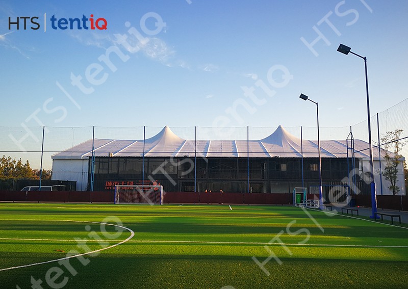 足球場大棚全方位解決方案，滿足項(xiàng)目全年任何季節(jié)均可順利進(jìn)行
