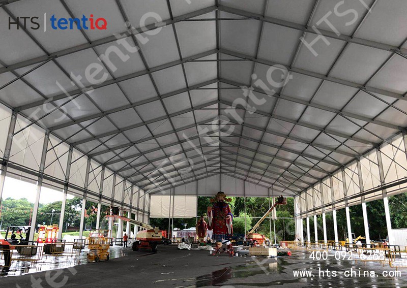 做一個2000平的篷房，多少錢？