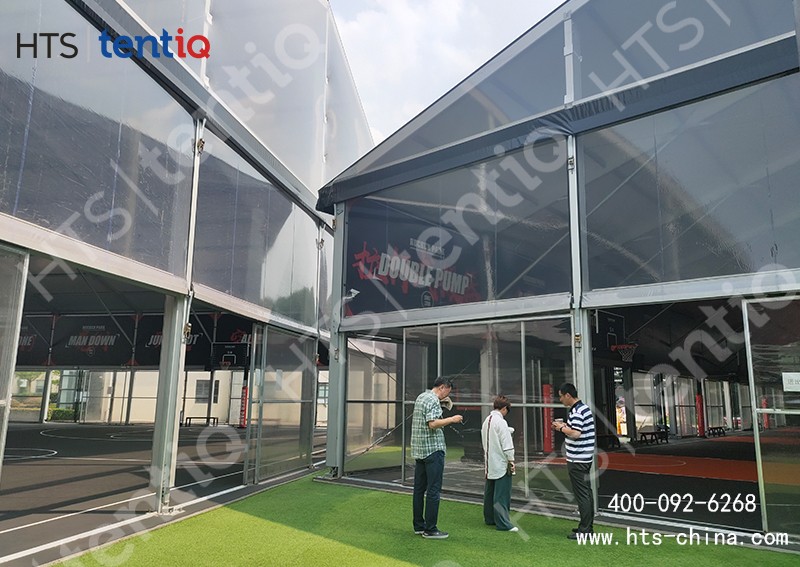 風雨篷房球場 風雨篷房球場