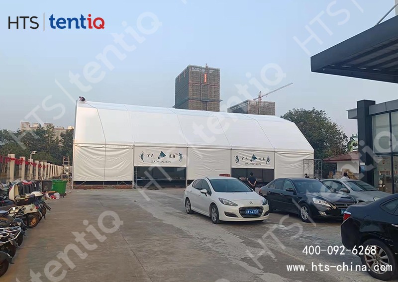 篷房結(jié)構(gòu)做羽毛球館具有很多獨(dú)特優(yōu)勢(shì),如今被廣泛使用 篷房結(jié)構(gòu)做羽毛球館具有很多獨(dú)特優(yōu)勢(shì),如今被廣泛使用