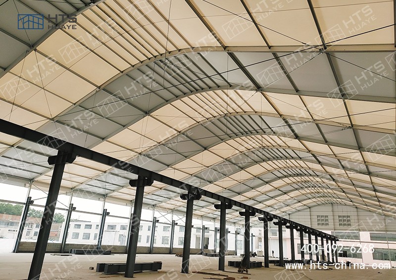 建造倉儲(chǔ)大棚對(duì)短期內(nèi)急需工業(yè)倉儲(chǔ)或臨時(shí)工廠的企業(yè)有很大幫助