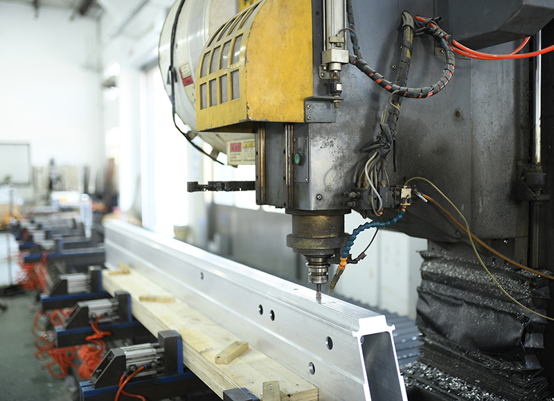 想問下昆山華燁篷房生產廠家規模怎么樣