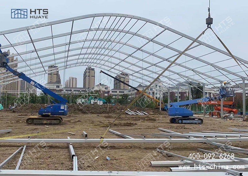 在眾多工業篷房生產廠家中可以選擇華燁建筑科技工廠