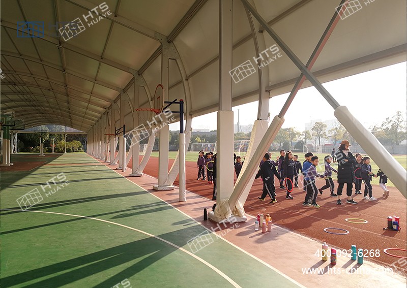 體育篷房為莘莘學(xué)子打造更加優(yōu)質(zhì)、舒適的學(xué)習(xí)和運(yùn)動(dòng)環(huán)境 體育篷房為莘莘學(xué)子打造更加優(yōu)質(zhì)、舒適的學(xué)習(xí)和運(yùn)動(dòng)環(huán)境